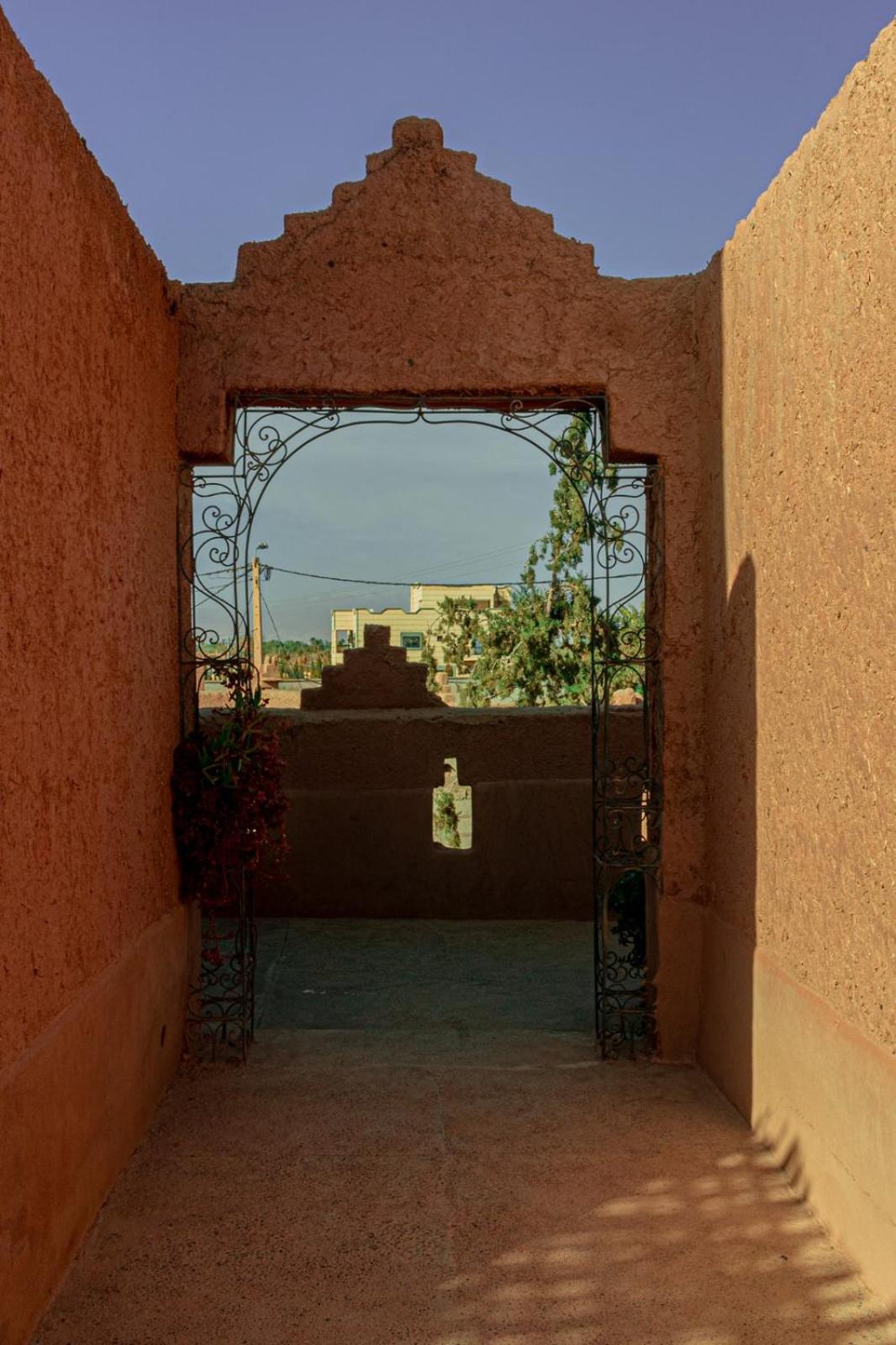 Отель Kasbah Les Nomades Скура Экстерьер фото